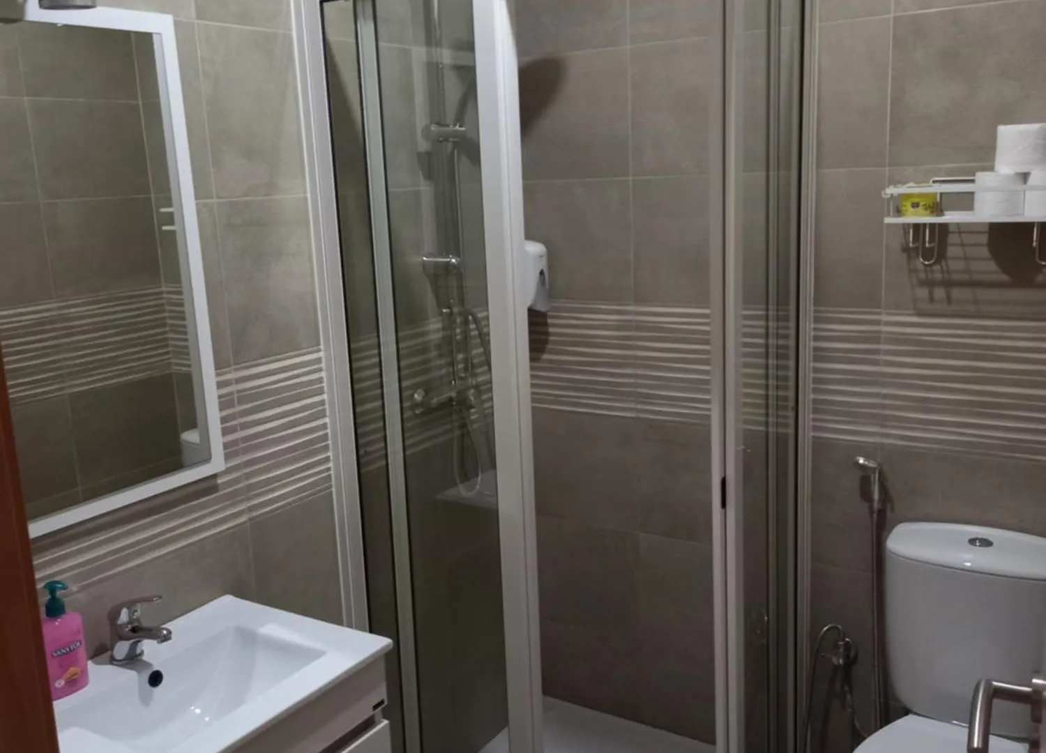 Hotel Nifa House Espargos Gasthof