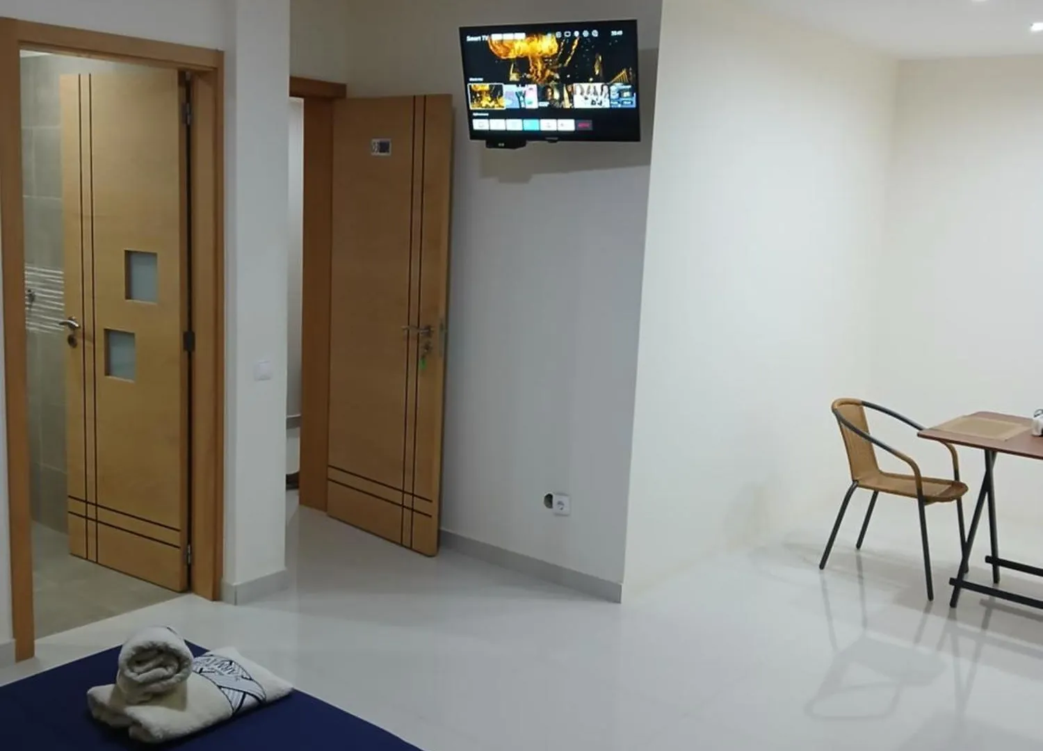 Nifa House Hotel Espargos 0*,