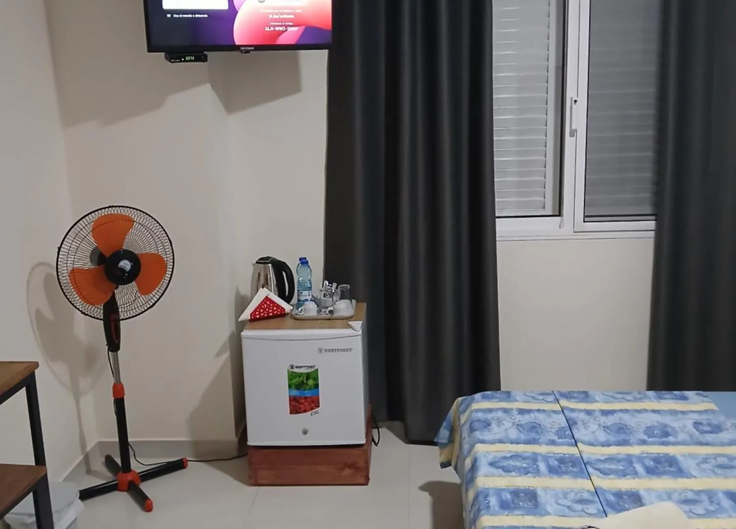 Hotel Nifa House Espargos Penzion